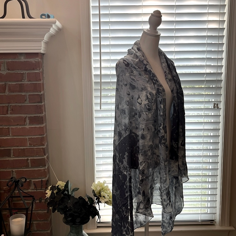 Lola Rose blue wrap scarf with hearts and inkblot pattern